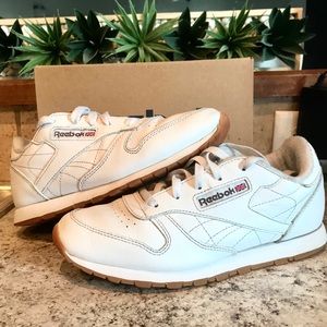 🔥REEBOK ORIGINALS 🔥